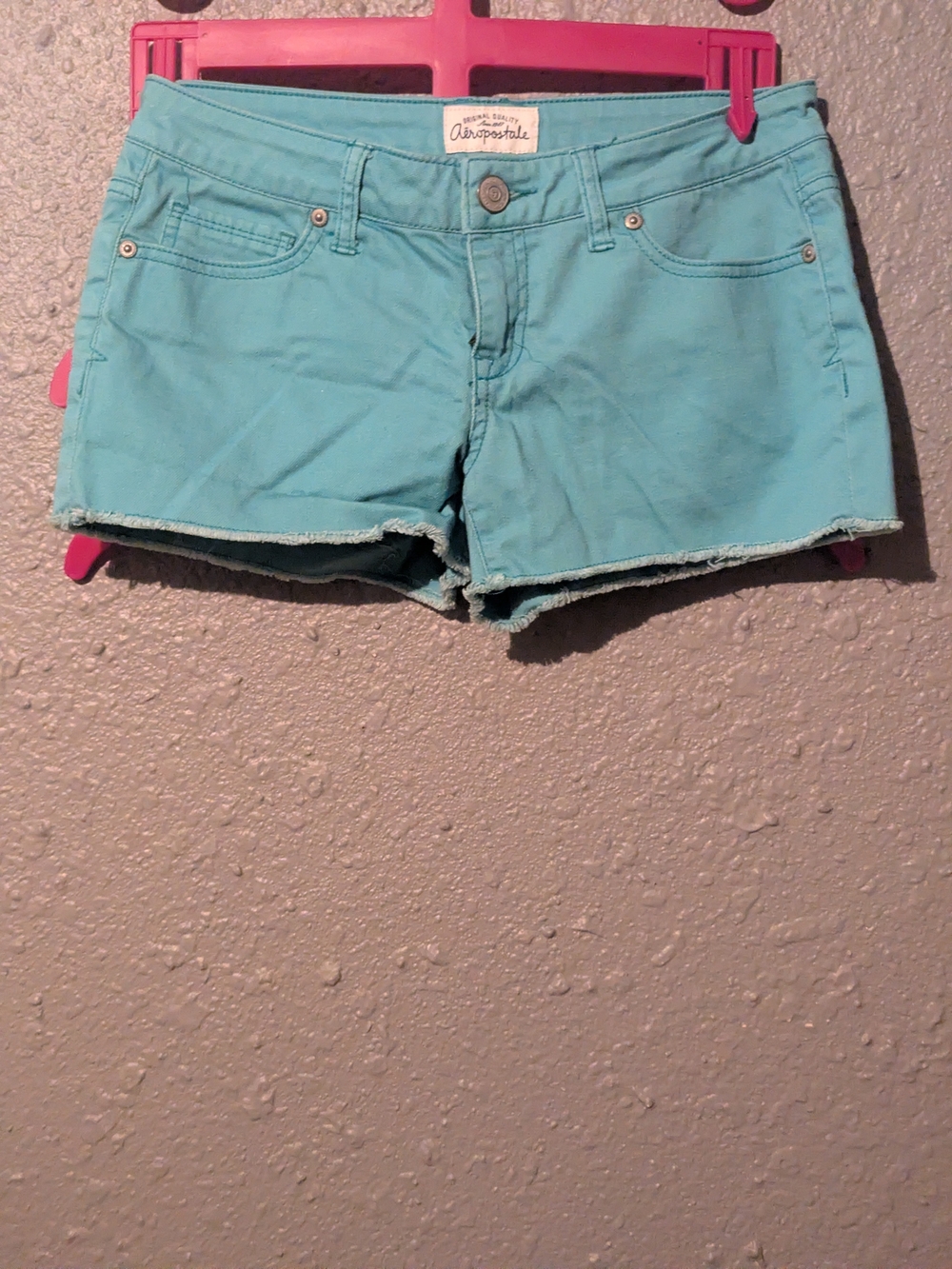 Sz 1/2 Juniors Aqua Low-Rise Denim Shorts